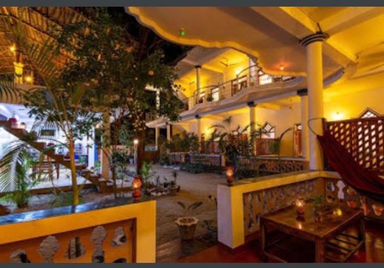 Sea Rock Beach Hotel 아루감 베이 외부 사진
