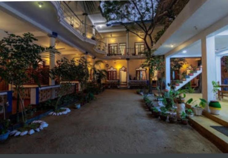 Sea Rock Beach Hotel 아루감 베이 외부 사진